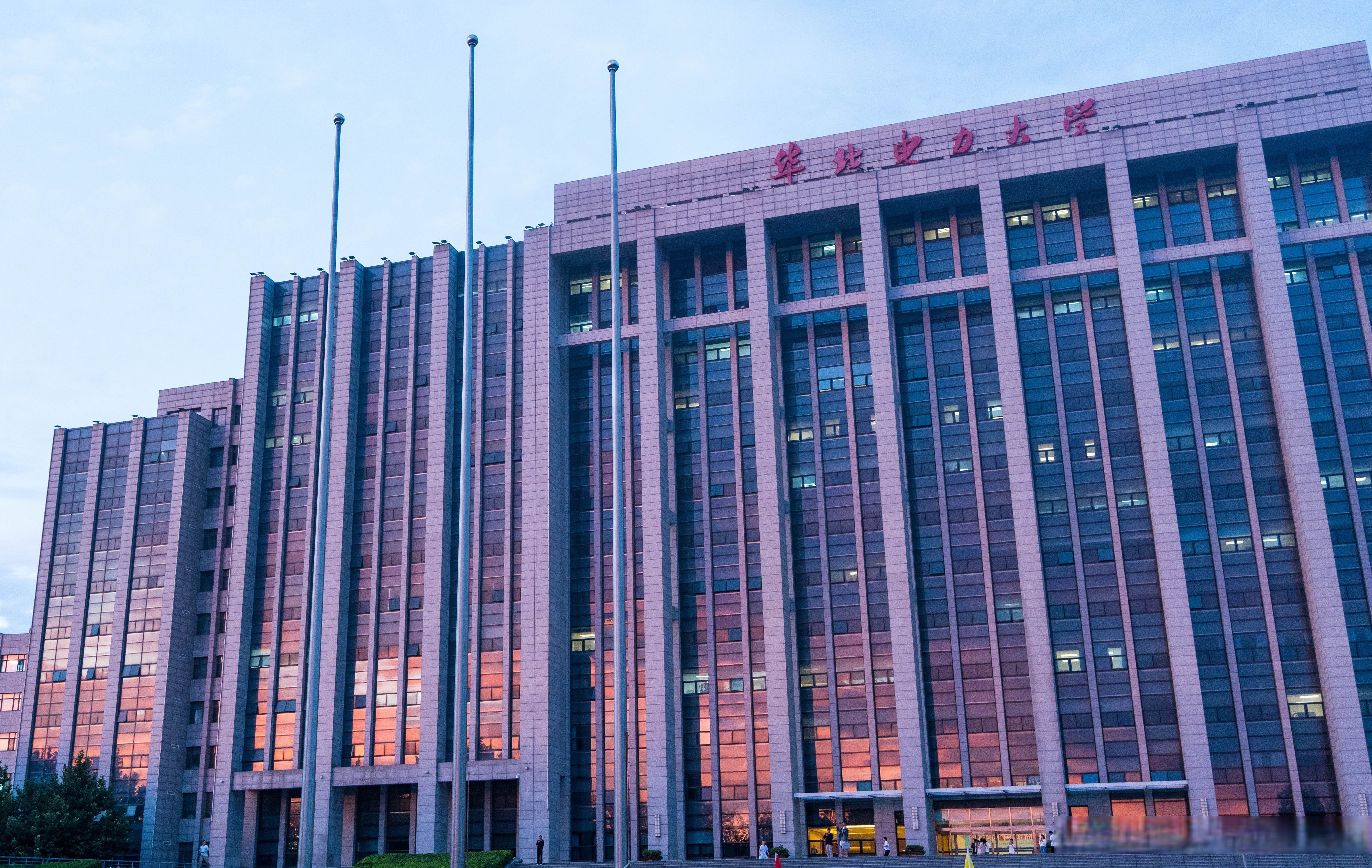 华斯股份股吧(华斯股份目标价) 华斯股份股吧(华斯股份目标价)