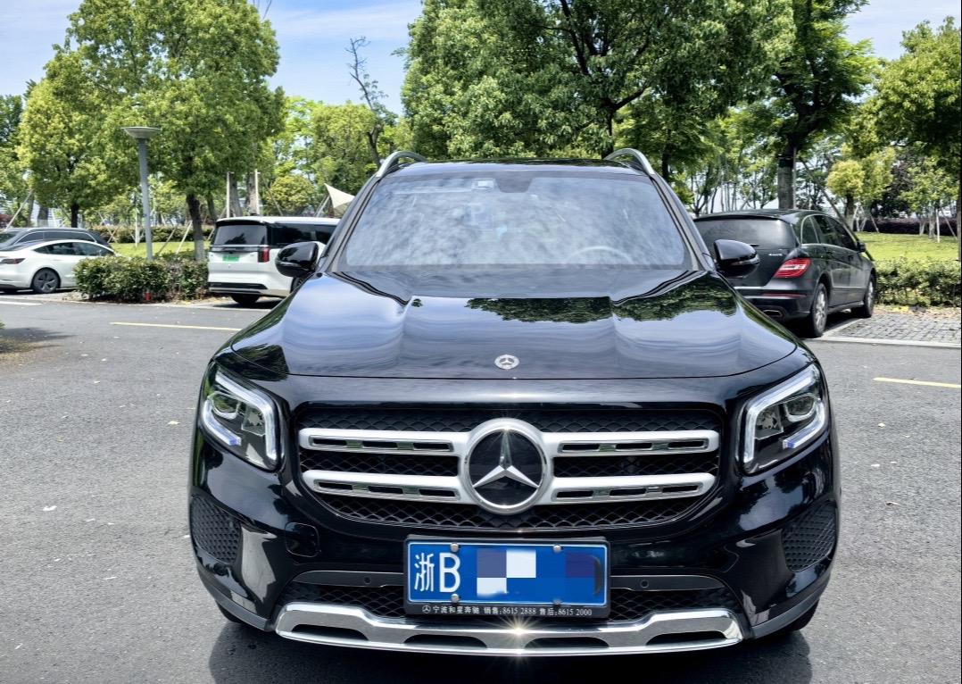 奔驰320越野车报价suv(奔驰320越野车报价 新款多少钱一部)