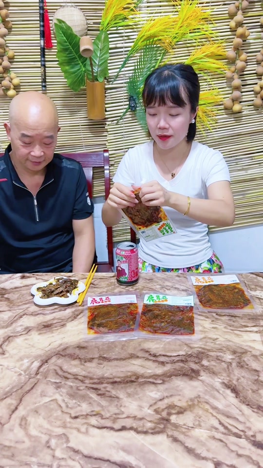 香的掉渣菇真实图片(香的掉渣菇真实存在吗)