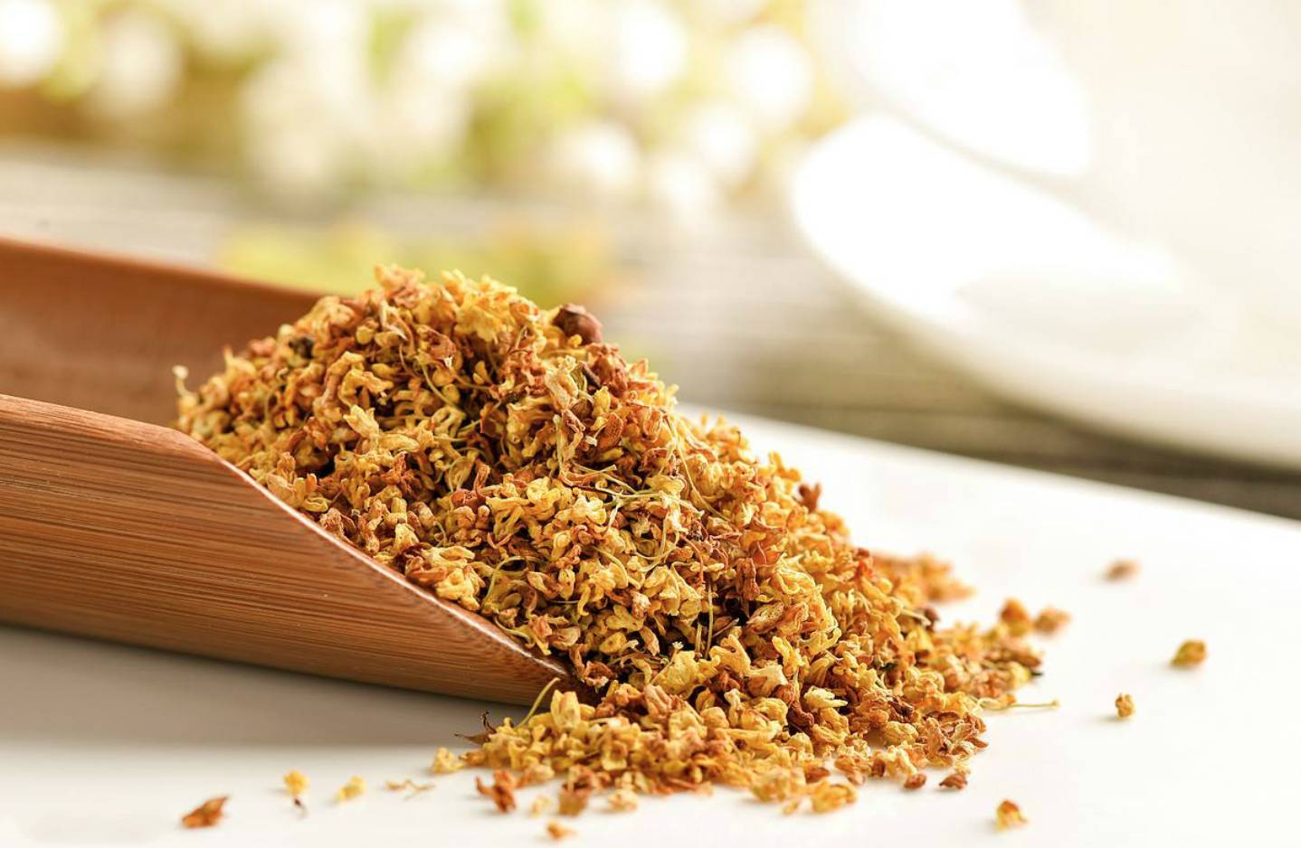 桂花蜜的功效与作用(桂花蜜的功效与作用禁忌)