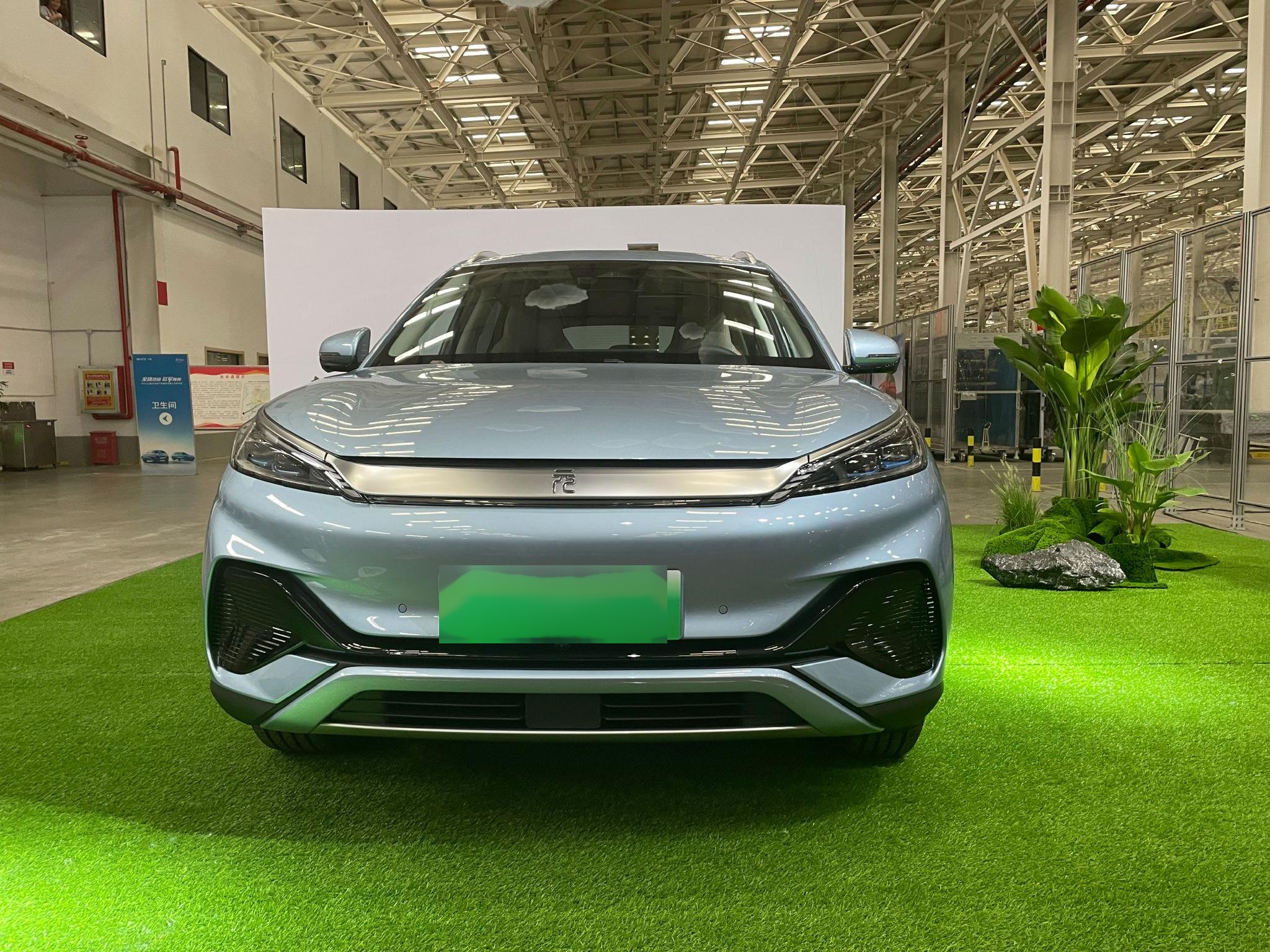 byd电动汽车(比亚迪电动汽车操作视频)