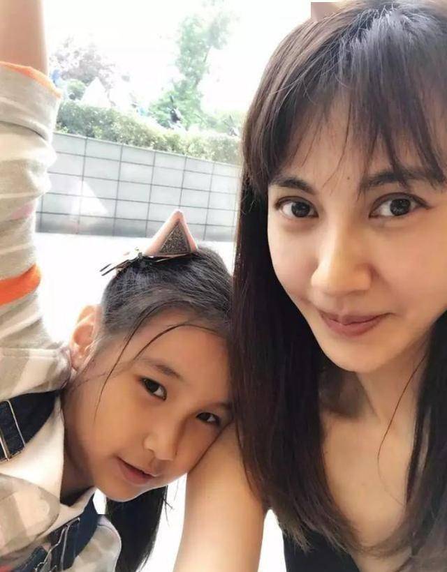 杨雪老公是谁的简单介绍