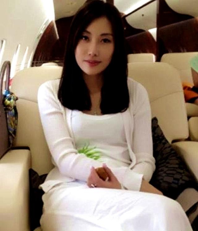 杨坤的老婆个人资料(杨坤的老婆个人资料简介) 杨坤的老婆个人资料(杨坤的老婆个人资料简介)