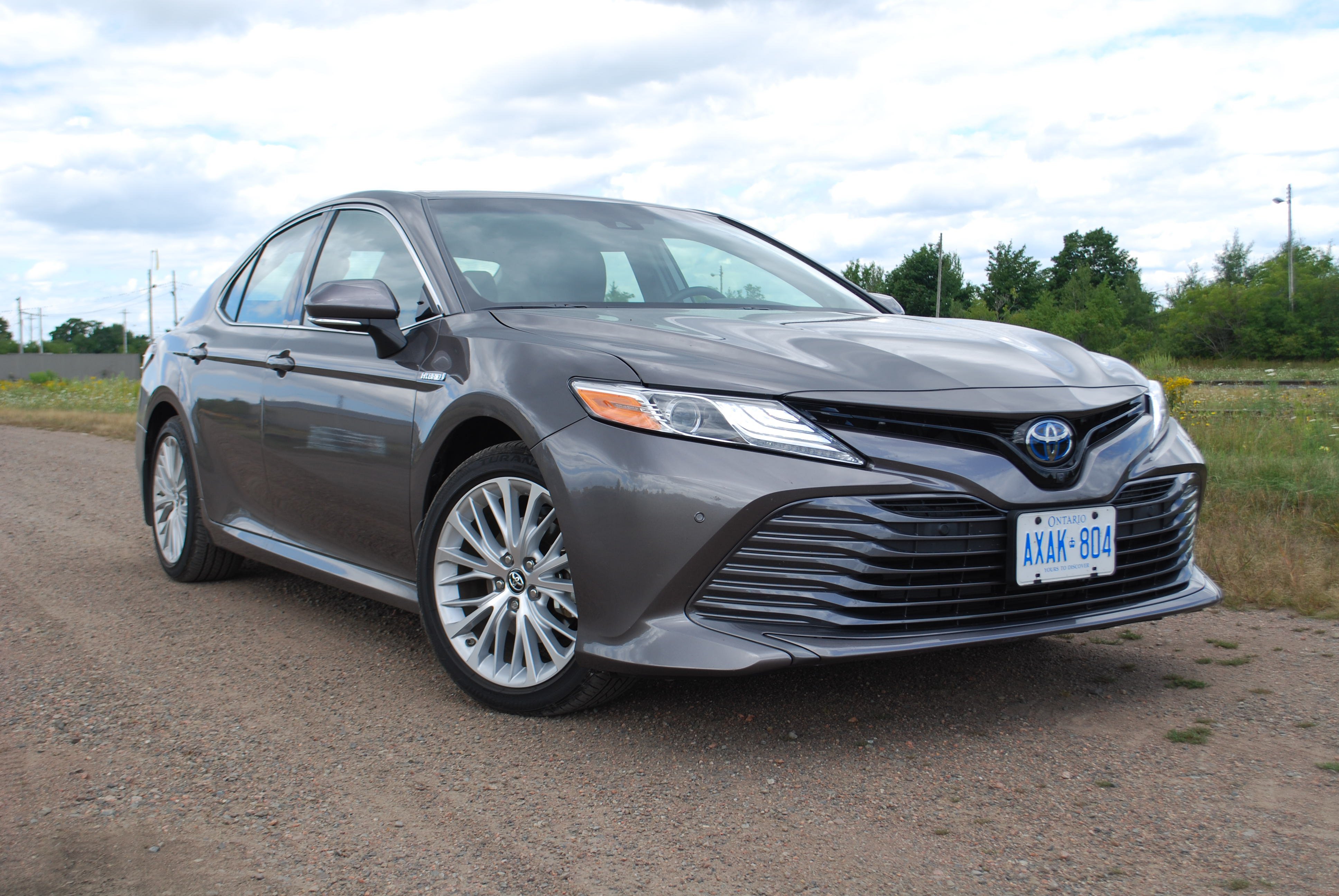 丰田hybrid是什么车型suv(丰田camry hybrid是什么车)