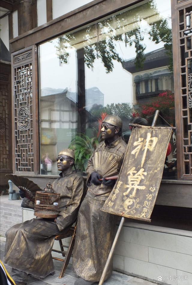 做梦太灵验是什么人(做梦很准的女人好不好)